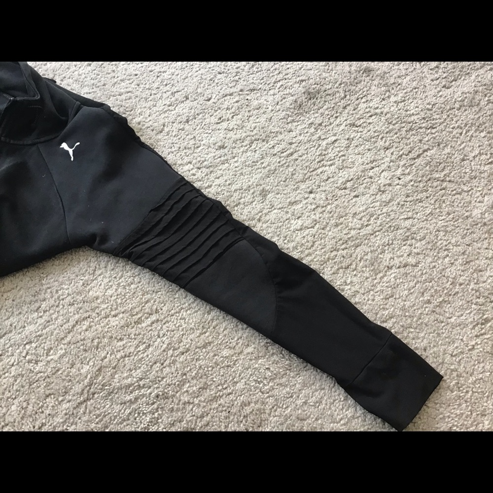 Puma Ribbed Sleeve Jacket - Picture 2 of 4